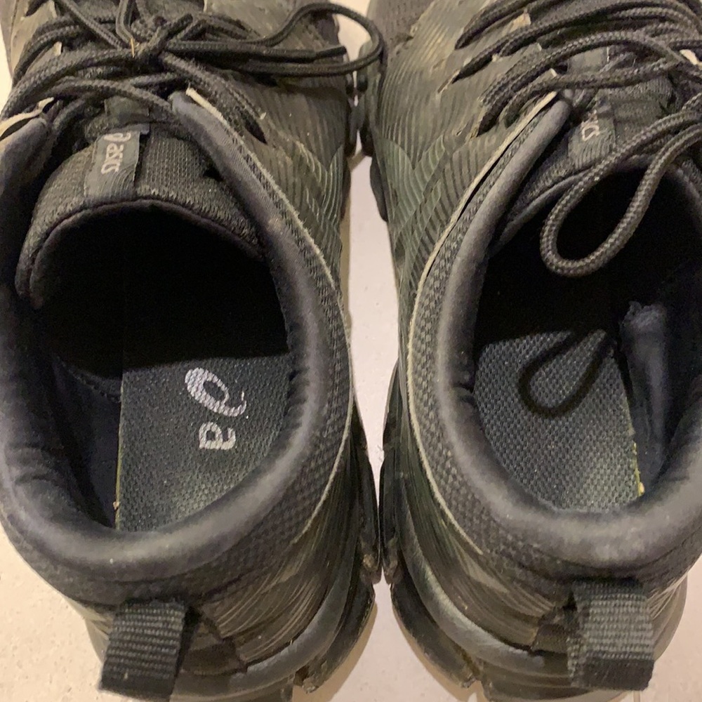 ASICS black running - Picture 3 of 3